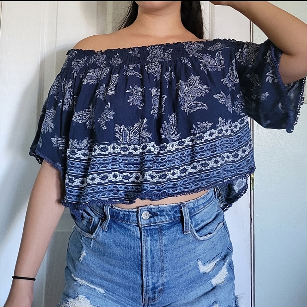 Abercrombie & Fitch Blue Paisley Floral Off the Shoulder Crop Top Y2K